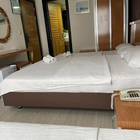 Derin Hotell 3*