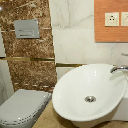 Hotell Derin