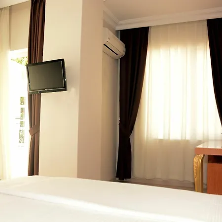 Derin Hotell Antalya